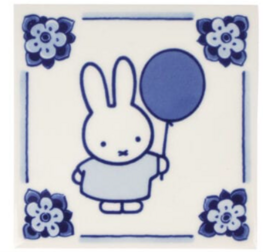 Royal Delft tegel nijntje feest met ballon