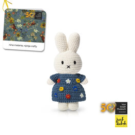 nijntje handmade en haar van Gogh 50 jaar jurk