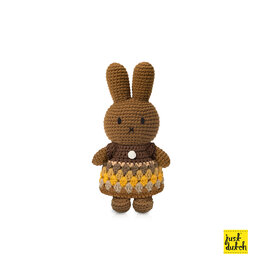 nina handmade en haar natural regenboog jurk