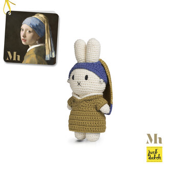 nijntje handmade en Girl with the pearl earring outfit