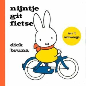 Nijmeegs boekje nijntje git fietse (ien &lsquo;t nimweegs dialect)