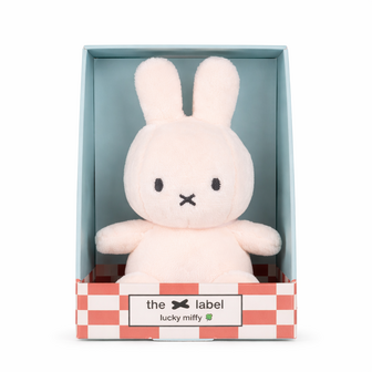 Lucky nijntje roze in cadeau verpakking 