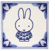 Royal Delft tegel nijntje bloemen jurk