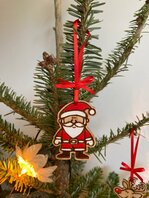 Roses are Red kerstman kerstboomhanger Roses are Red kerstman kerstboomhanger